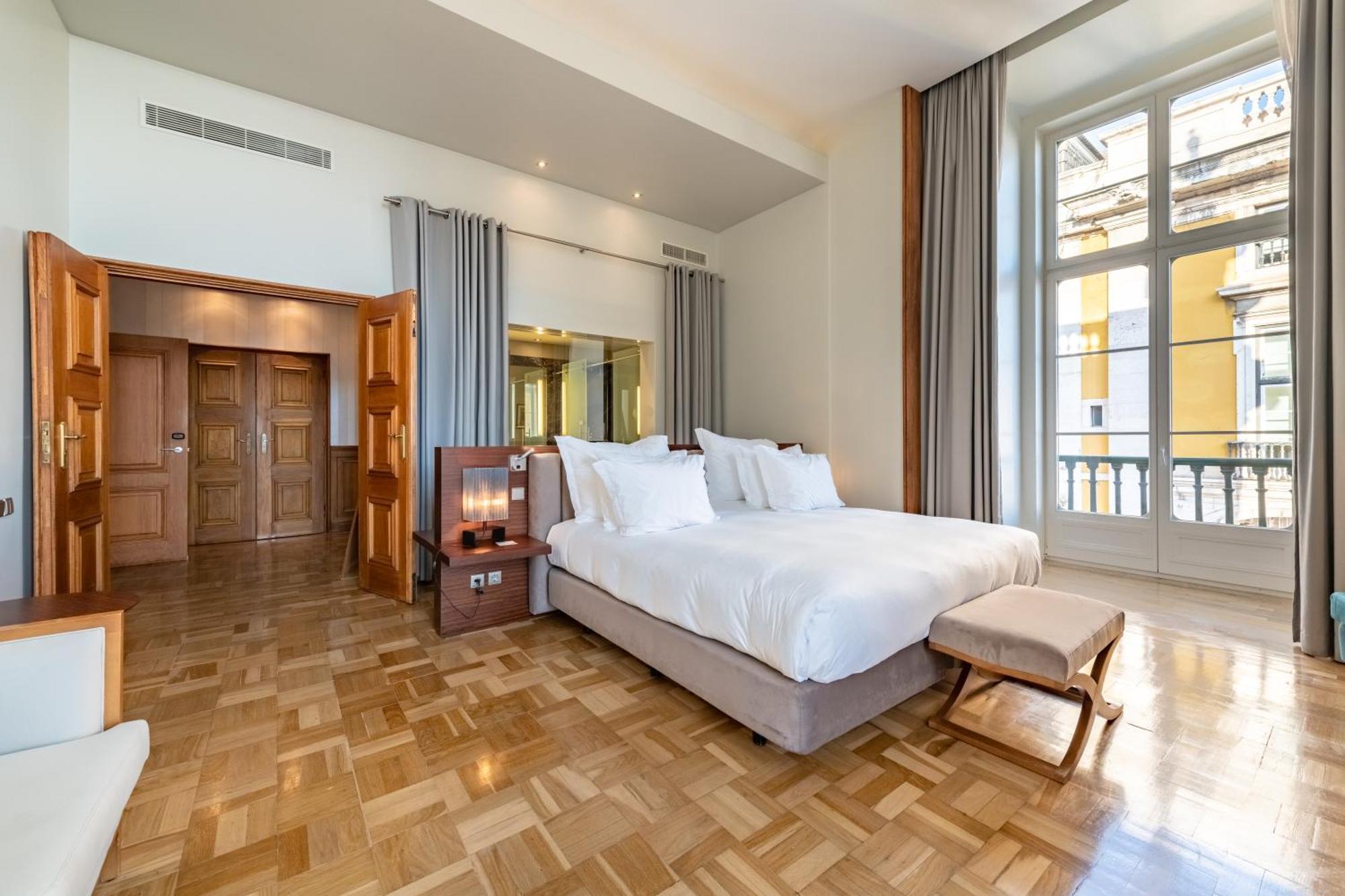 Suite Praça do Comércio King Size Bed,1589593167:JPEG